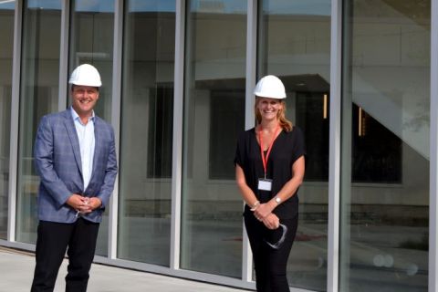 Rob Lindstrand with TD Commercial Banking tours the new Health Sciences Centre with ʪƵ Foundation ED Helen Jackman